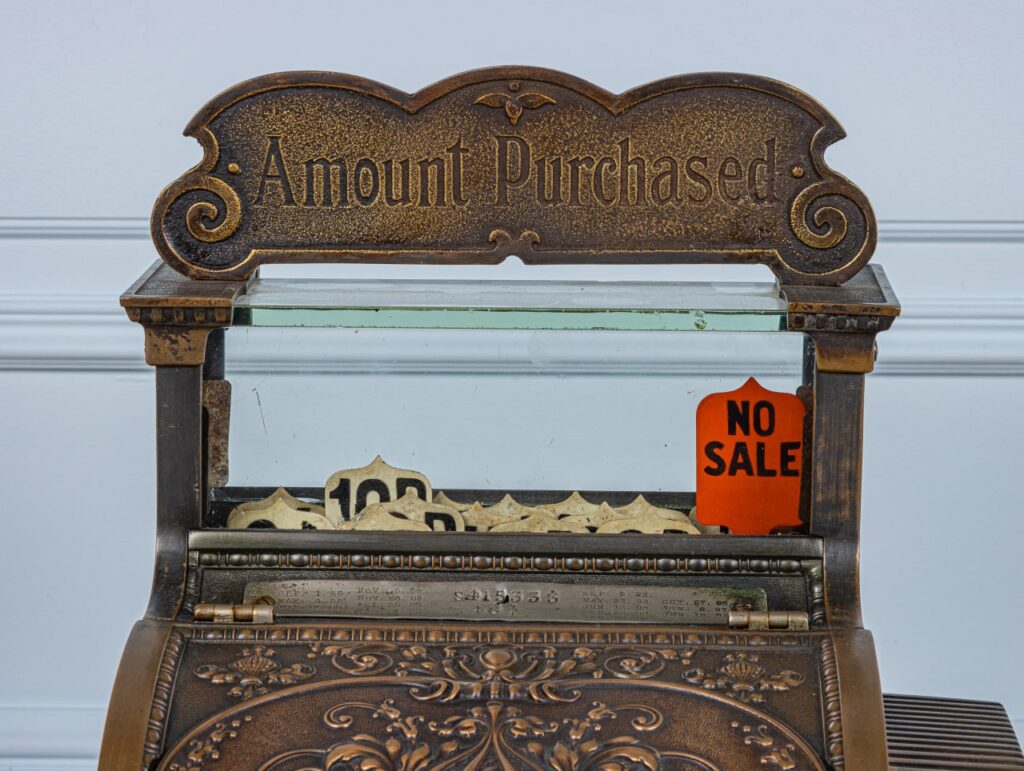 Антикварний касовий апарат «National Cash Register»