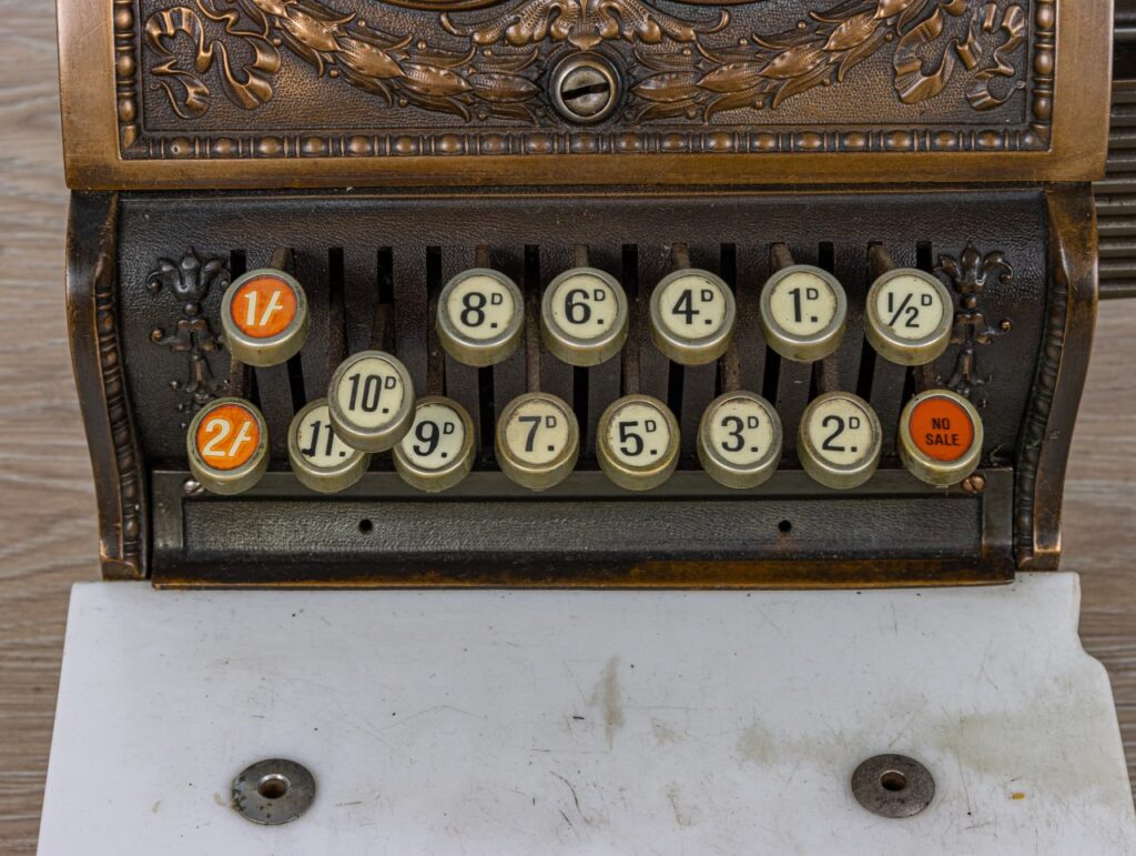 Антикварний касовий апарат «National Cash Register»