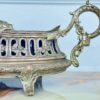 Антикварна жардиньєрка