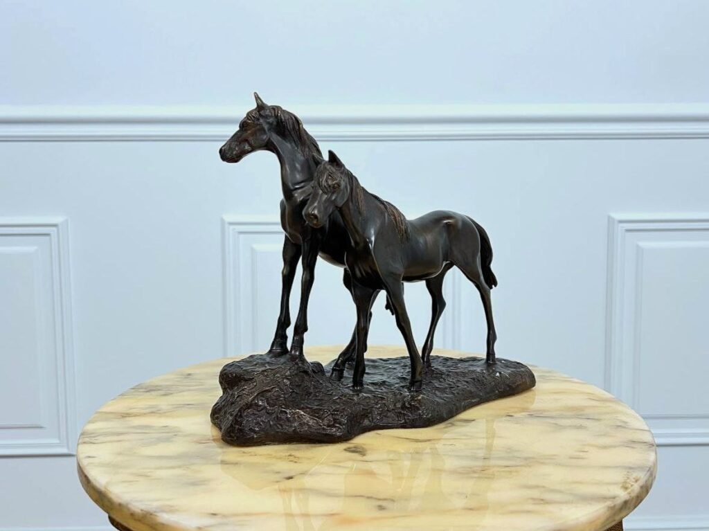 Вінтажна скульптура «Two horses»