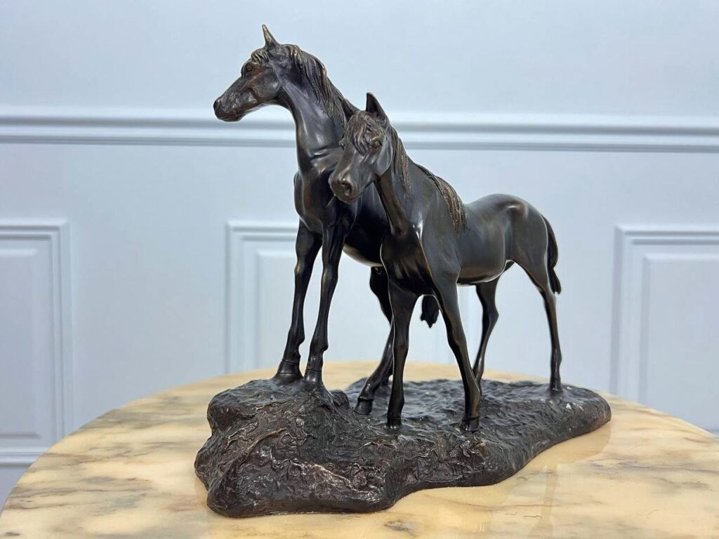 Вінтажна скульптура «Two horses»