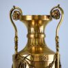 Антикварна ваза у стилі Людовика XVI