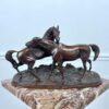 Антикварна скульптура «Chevaux» («Коні») з бронзи