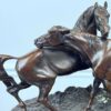Антикварна скульптура «Chevaux» («Коні») з бронзи