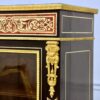 Антикварна вітрина в стилі Буль (Boulle)
