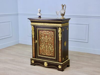 Антикварний комод у стилі Буль (Boulle)