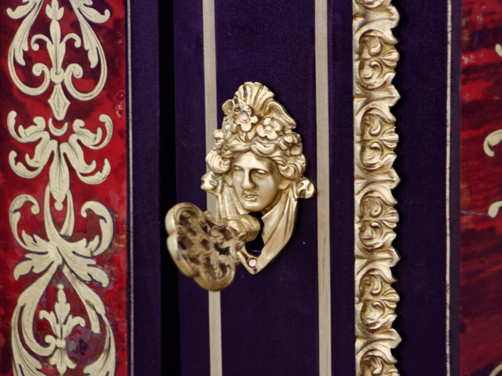 Антикварний комод у стилі Буль (Boulle)