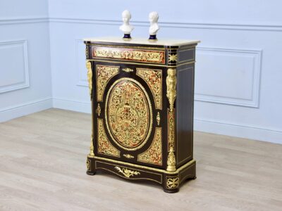Антикварний комод в стилі Буль (Boulle)