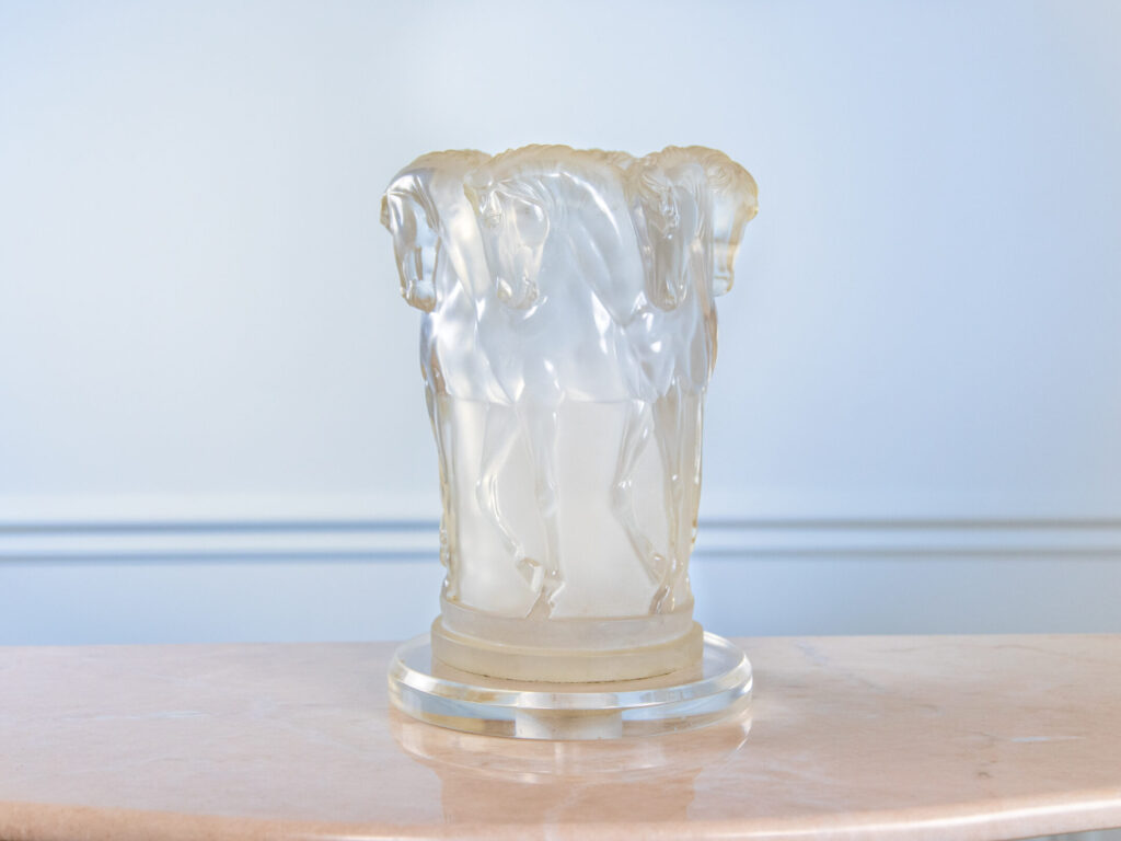 Вінтажна настільна лампа в стилі Lalique