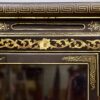 Вінтажна вітрина у стилі Шинуазрі
