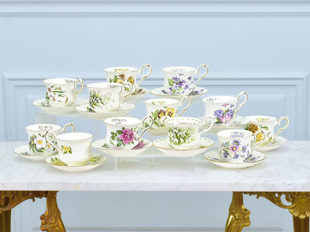 Вінтажні кавові пари «Квіткові місяці» Royal Kent