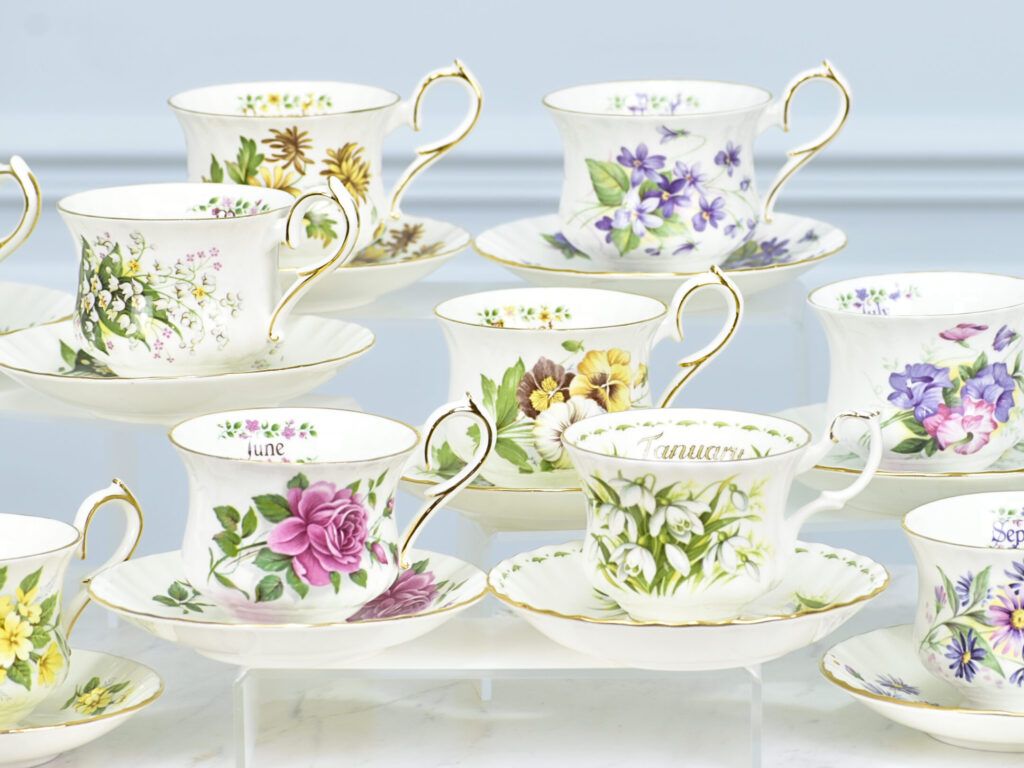 Вінтажні кавові пари «Квіткові місяці» Royal Kent