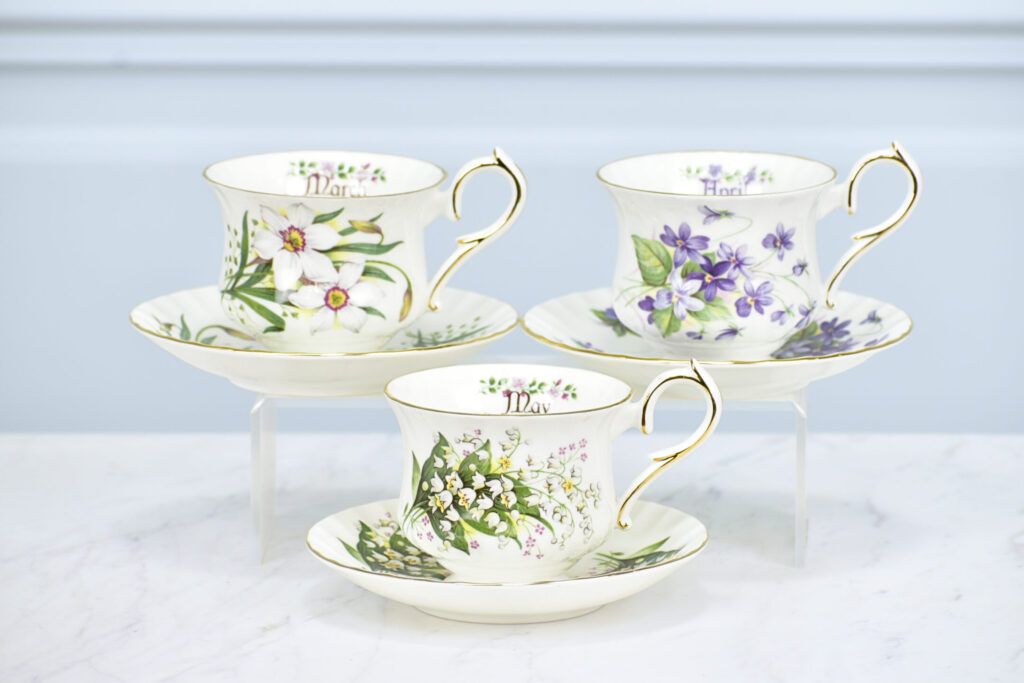 Вінтажні кавові пари «Квіткові місяці» Royal Kent