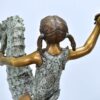 Бронзові скульптури-фонтани «Діти на морських кониках»