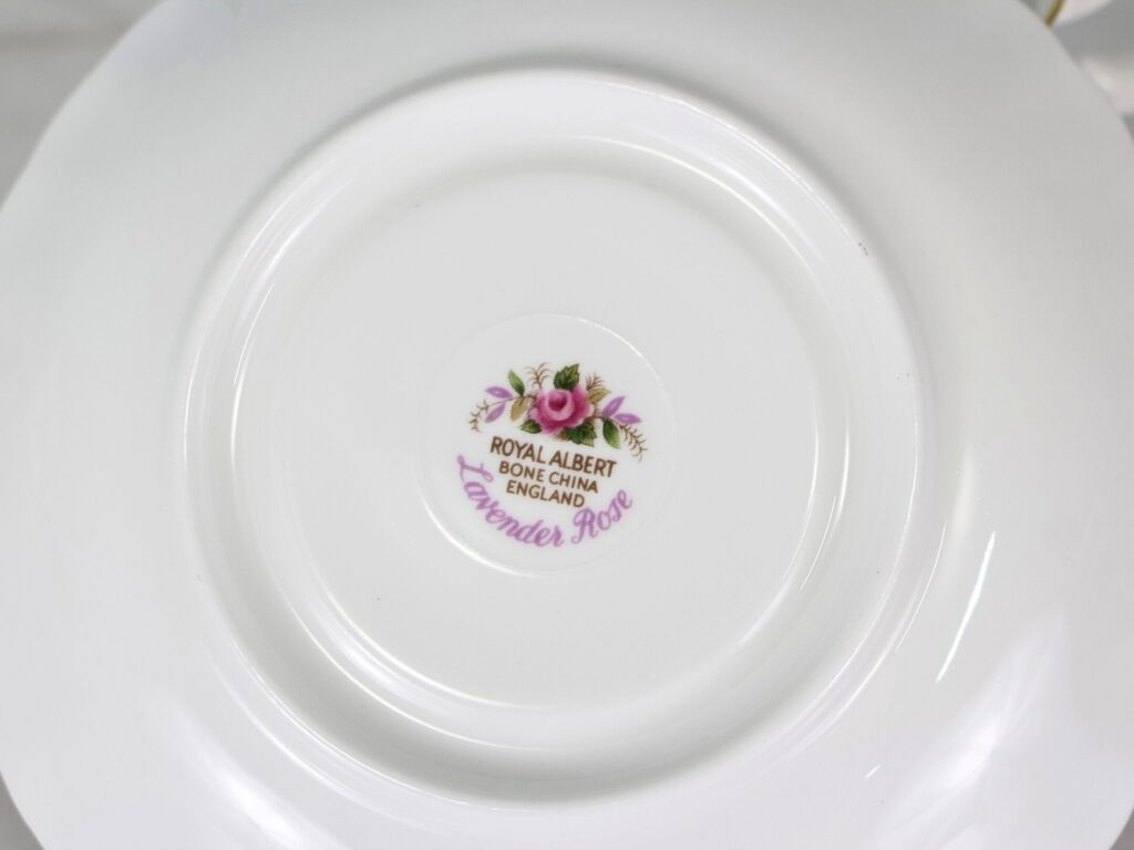 Вінтажні чайні пари Royal Albert «Lavender Rose»