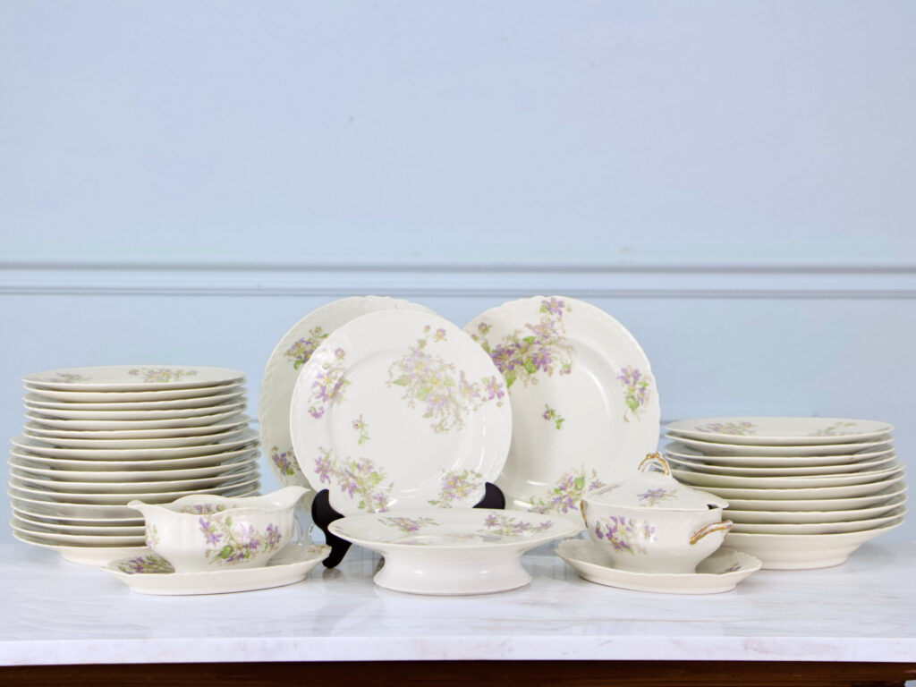 Антикварный фарфоровый сервиз GDA Limoges