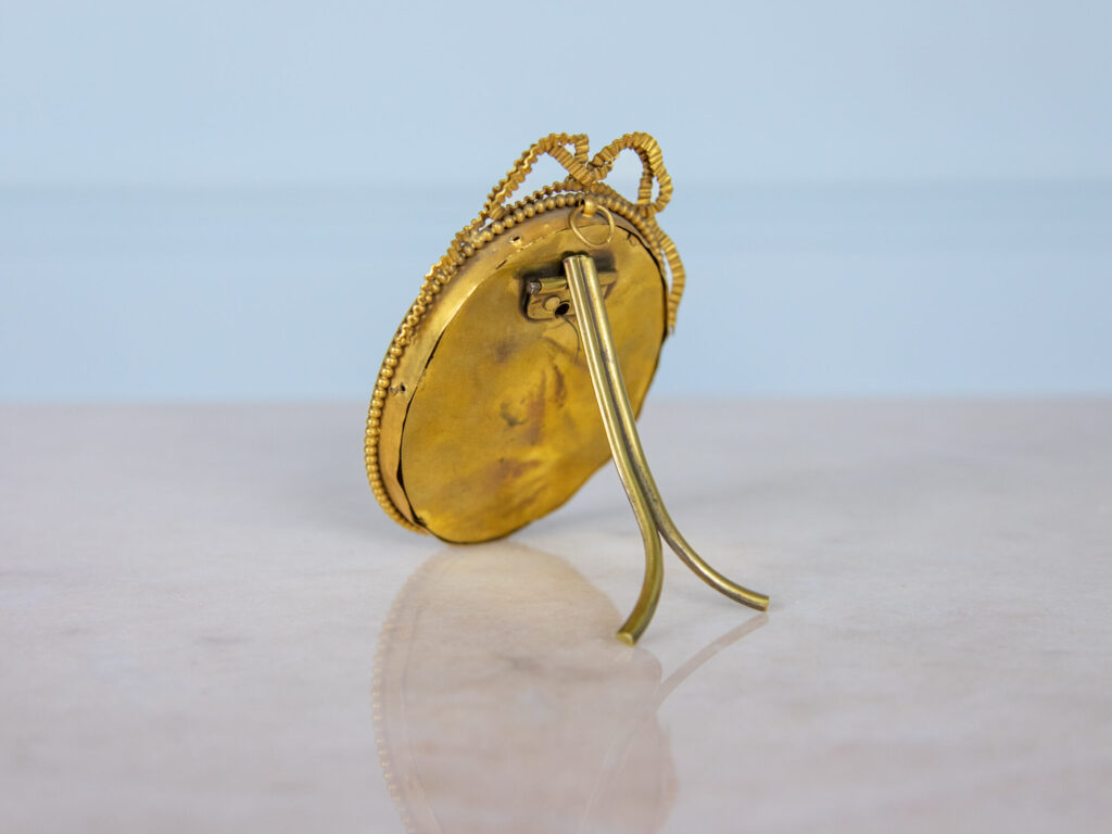 Антикварна мініатюра «Портрет дівчинки»