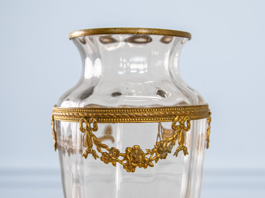 Антикварная хрустальная ваза в стиле Наполеона III