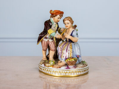 BN4A6047 Винтажная фарфоровая статуэтка Capodimonte