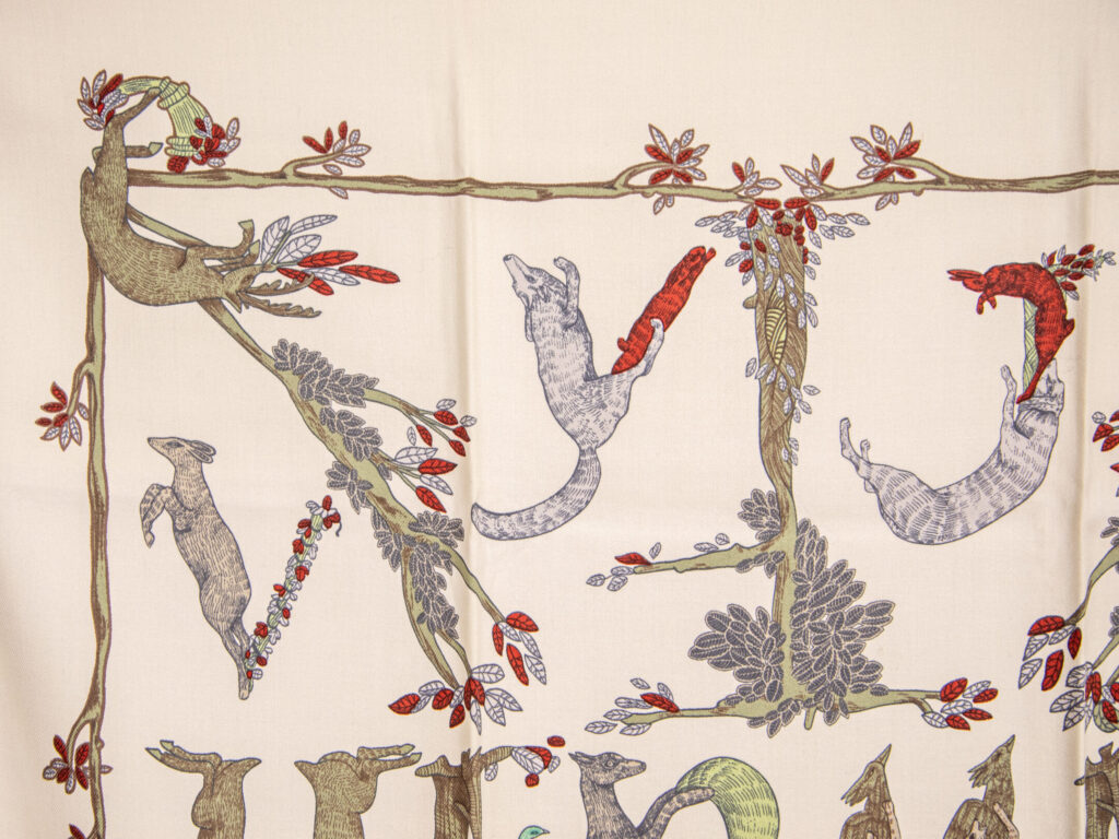 Винтажный шелковый платок Hermès Alphabet III