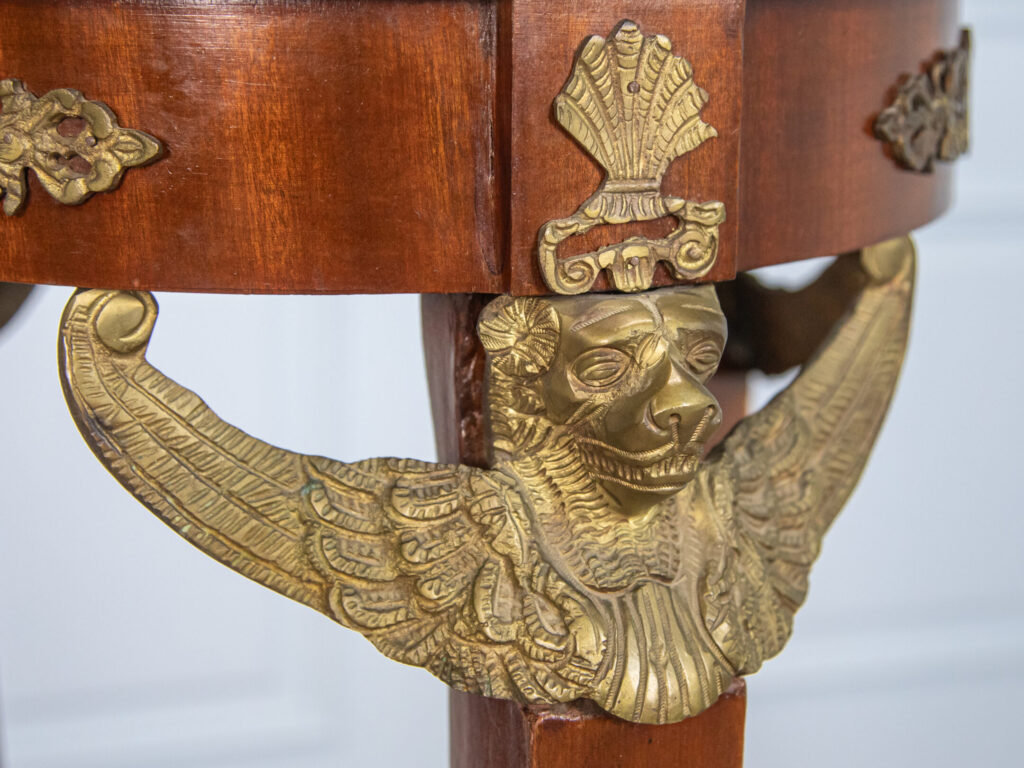 Антикварная подставка в стиле Ампир