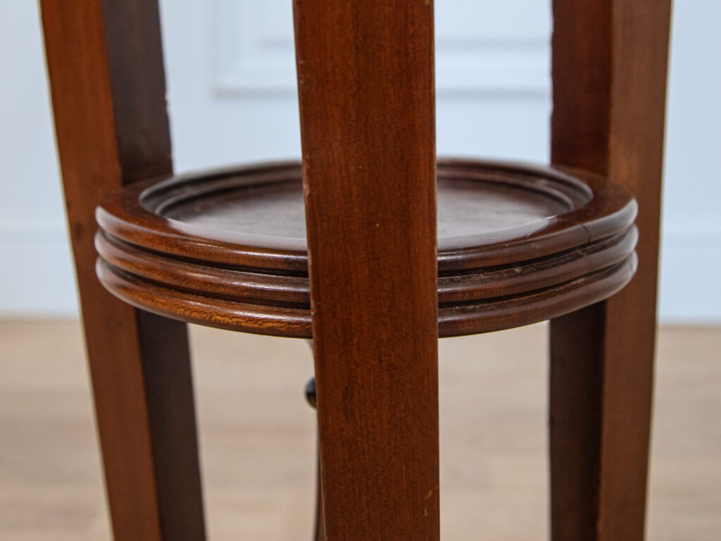 Антикварная подставка в стиле Ампир