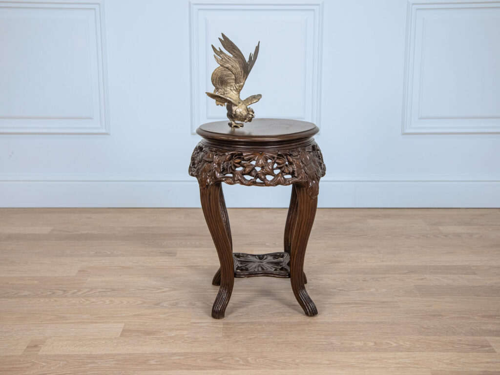 BN4A6621 Антикварный столик в стиле Ар-нуво (Модерн)