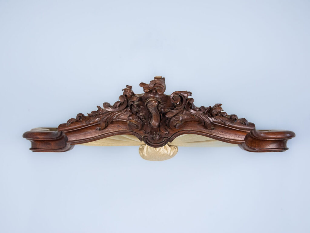 BN4A6310 Антикварный балдахин на кровать в стиле Людовика XV