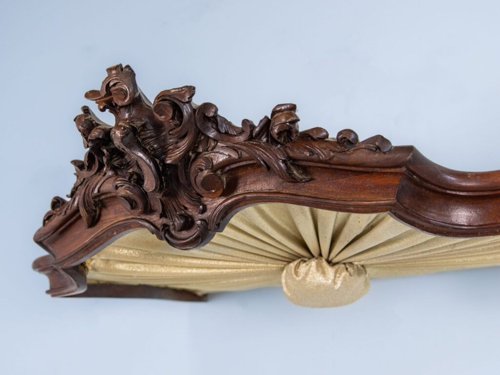 BN4A6321 Антикварный балдахин на кровать в стиле Людовика XV