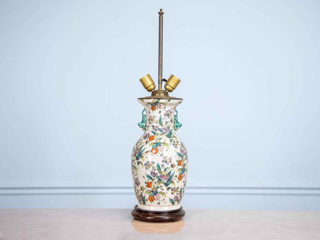 Винтажная фарфоровая настольная лампа