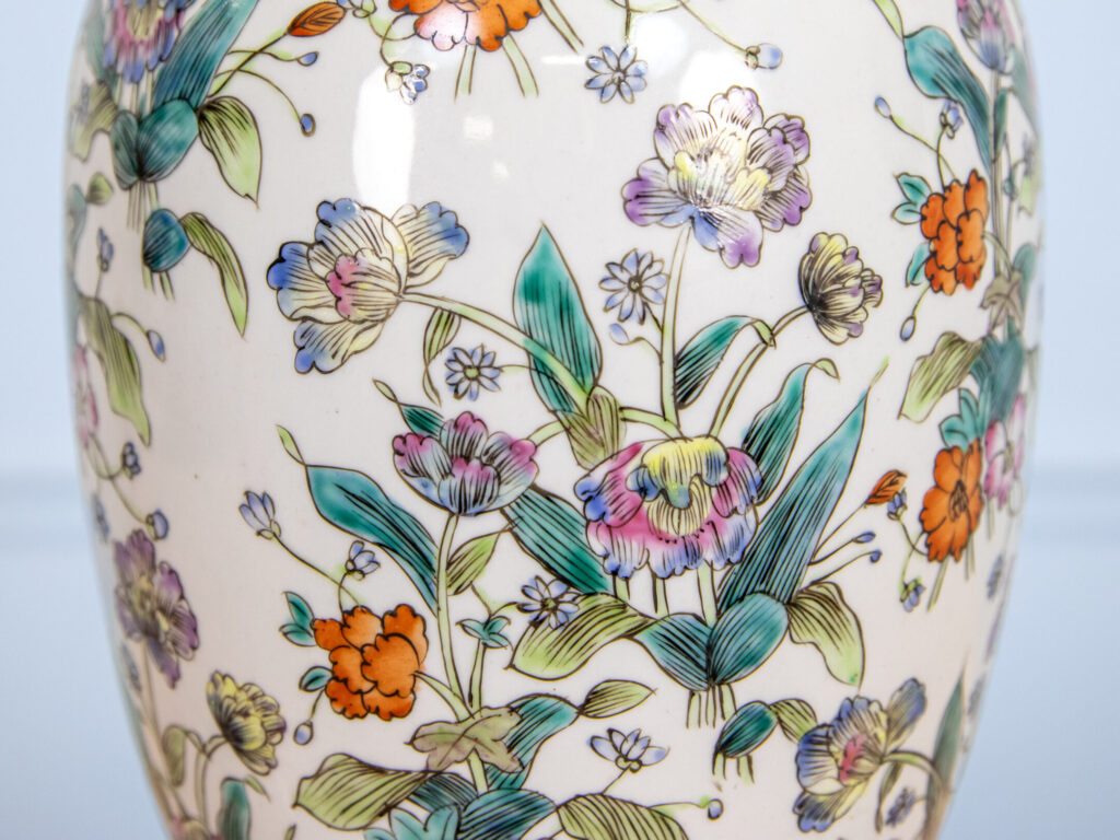 Винтажная фарфоровая настольная лампа