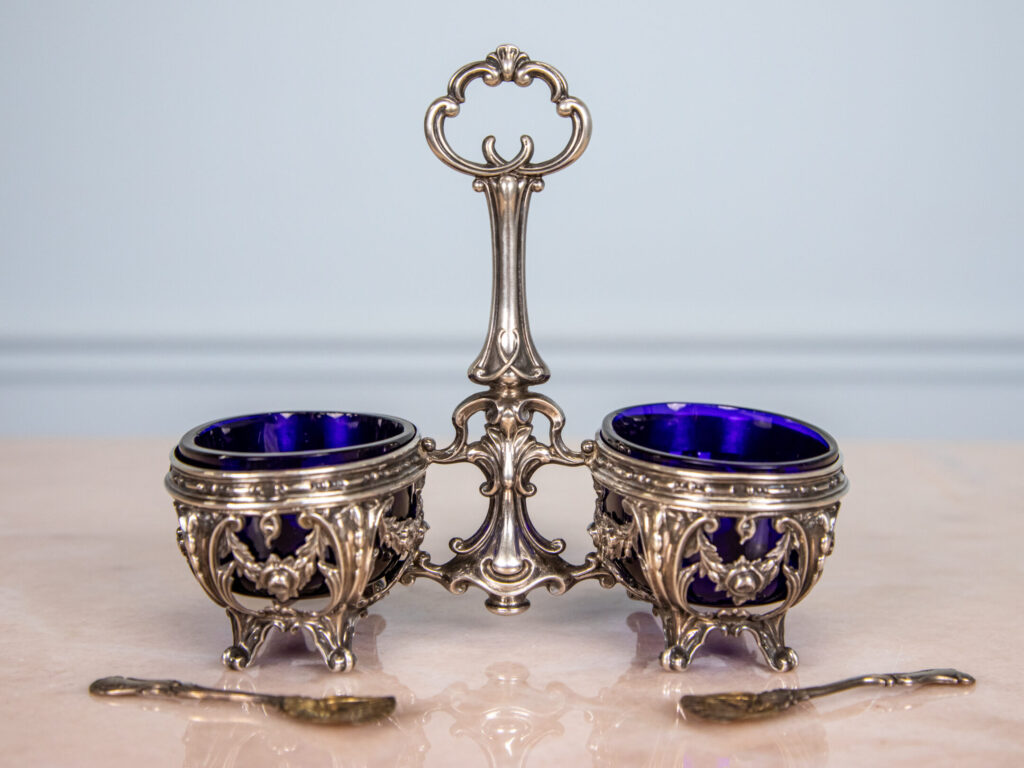 BN4A6699 Антикварная двойная серебряная солонка