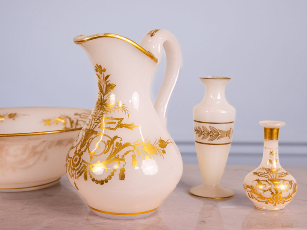 BN4A6896 Туалетний набір в стилі Наполеона III