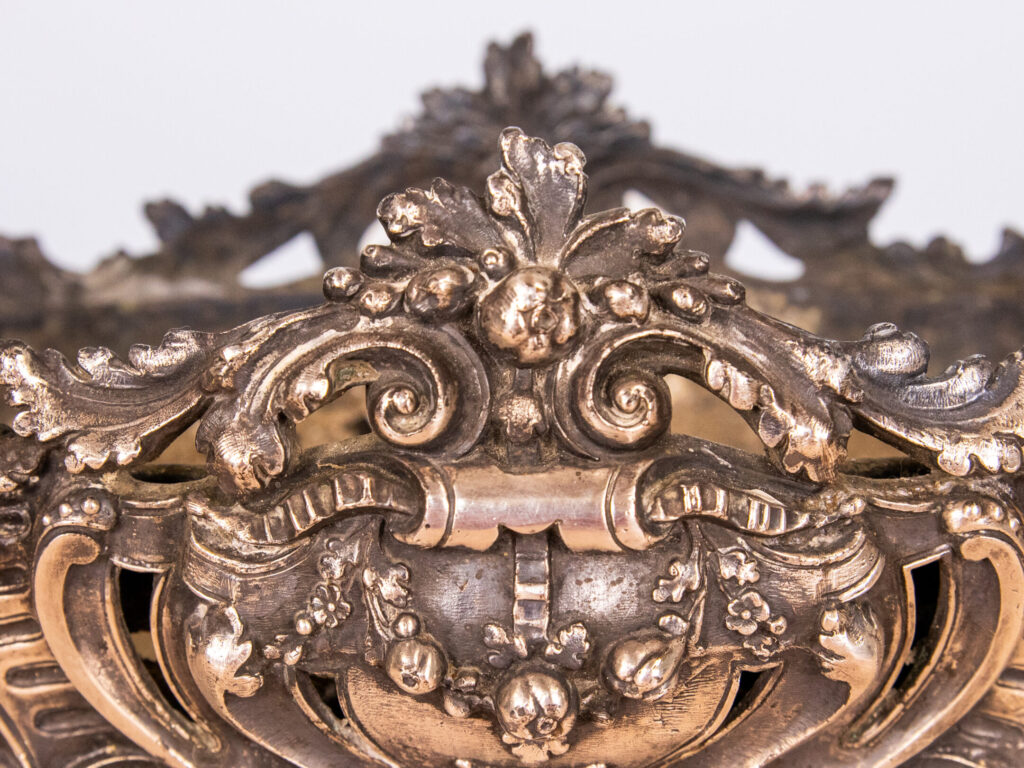 BN4A6927 Антикварне кашпо