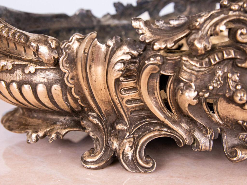 BN4A6929 Антикварне кашпо