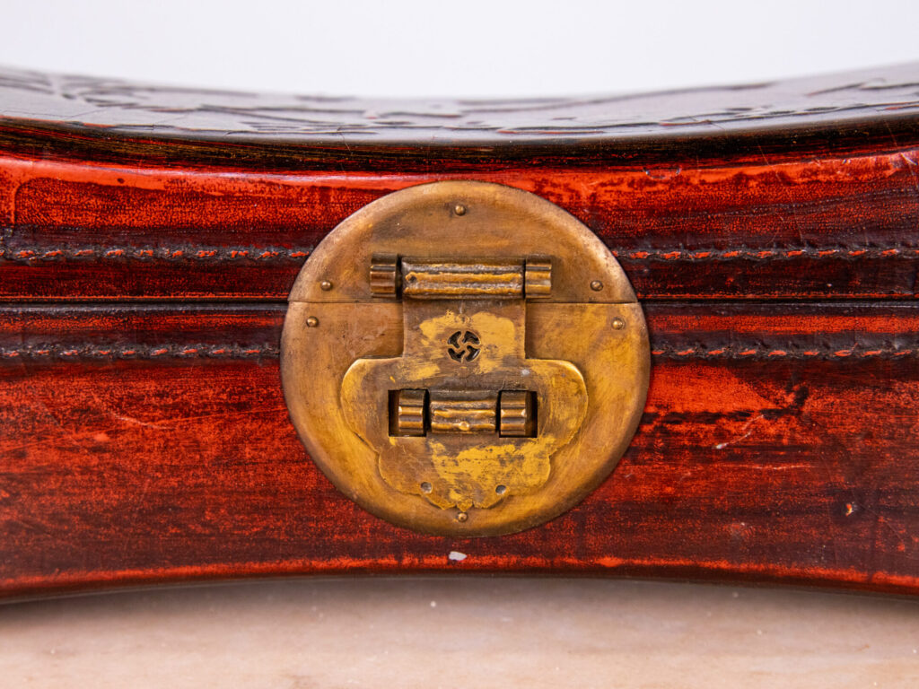 BN4A6992 Антикварна китайська шкатулка