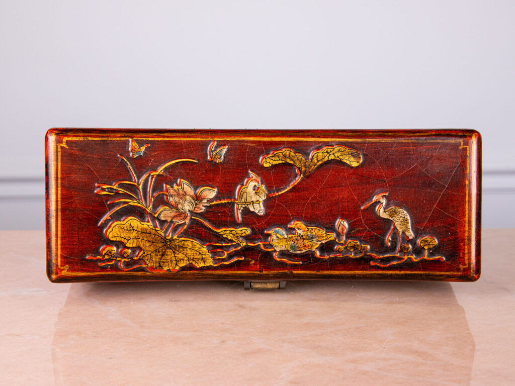 BN4A6999 Антикварна китайська шкатулка