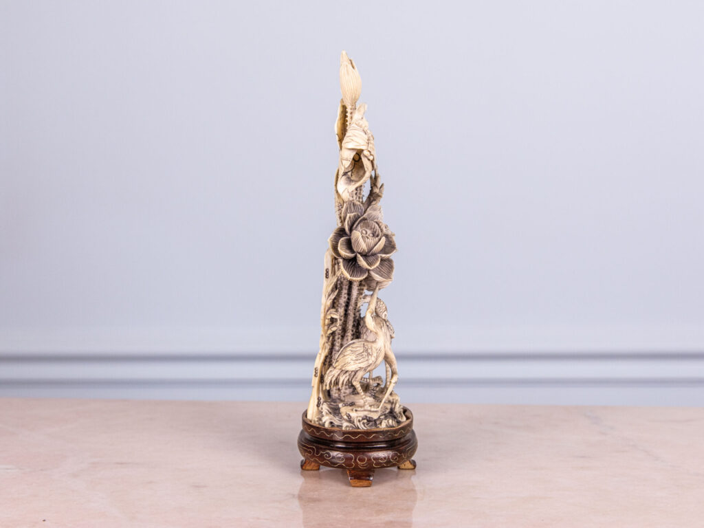 Статуетка «Журавлі та лотоси»