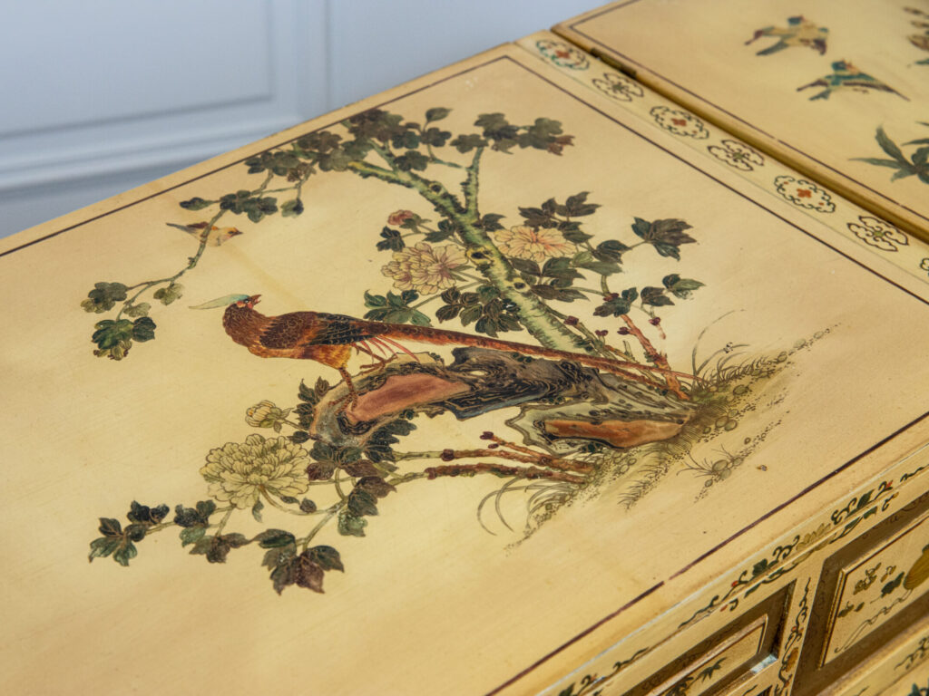 BN4A7640 Туалетний столик у стилі Шинуазрі