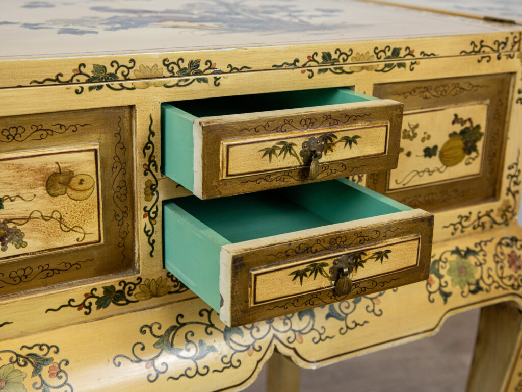 BN4A7650 Туалетний столик у стилі Шинуазрі