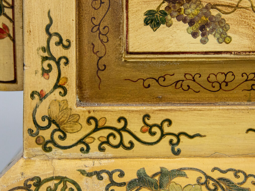 BN4A7669 Туалетний столик у стилі Шинуазрі