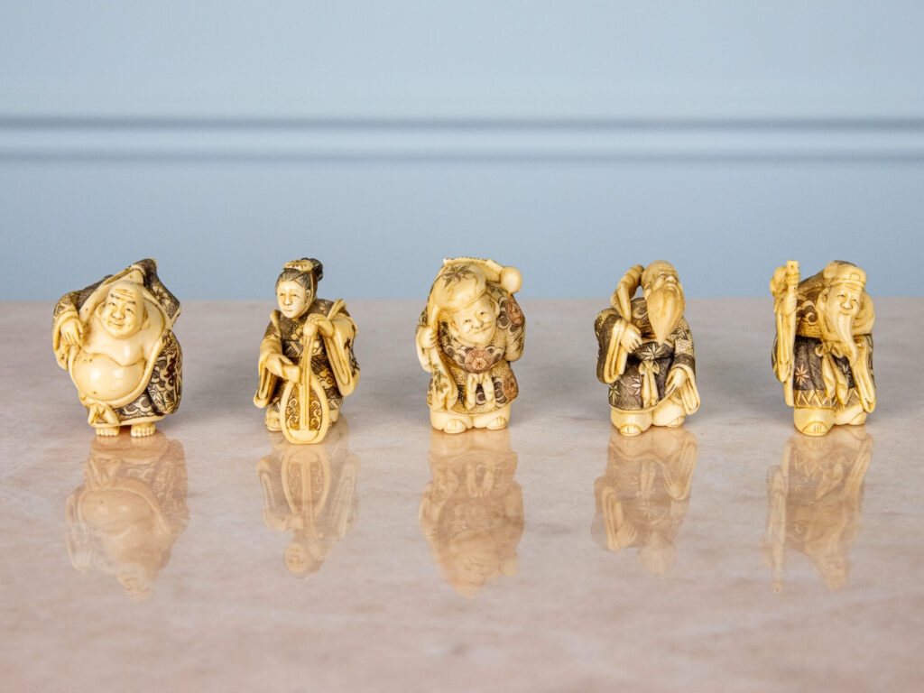 BN4A8033 Набір японських фігурок нецке