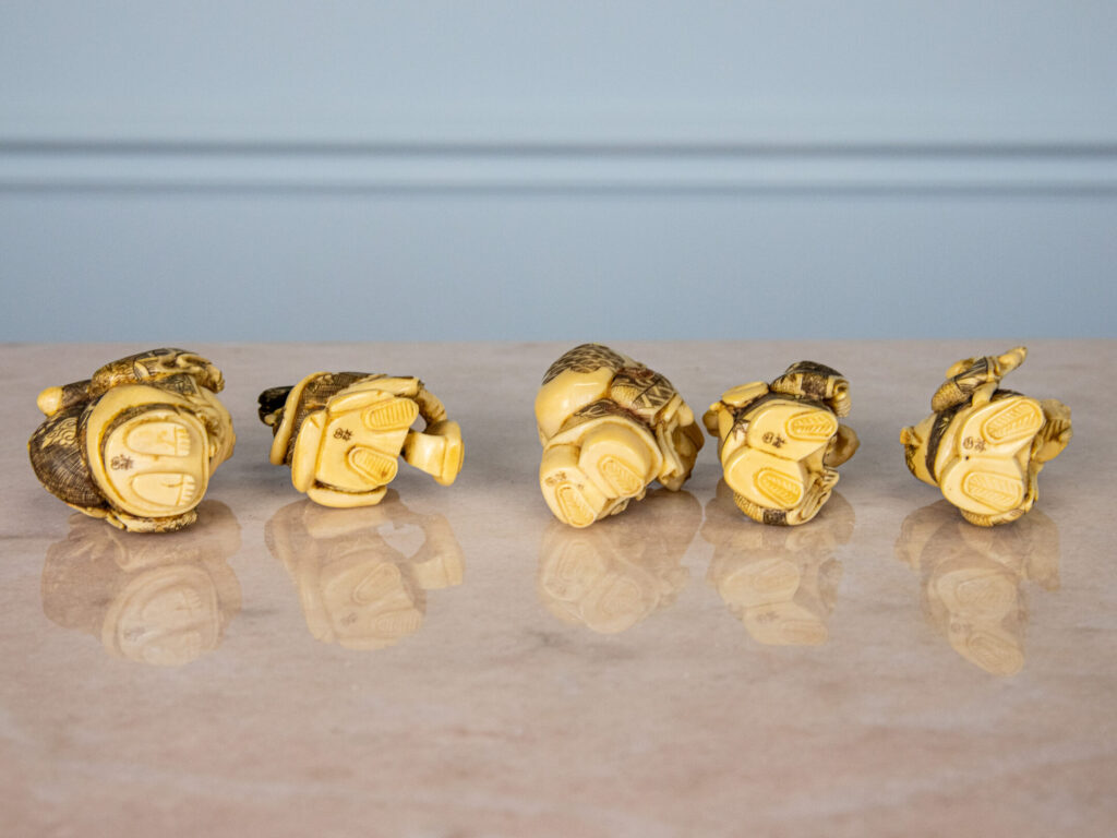 BN4A8051 Набір японських фігурок нецке