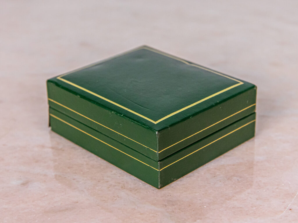 Вінтажна брошка «Серце» від Крістіана Лакруа (Christian Lacroix)