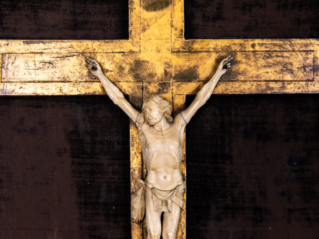 Антикварное Распятие Христово