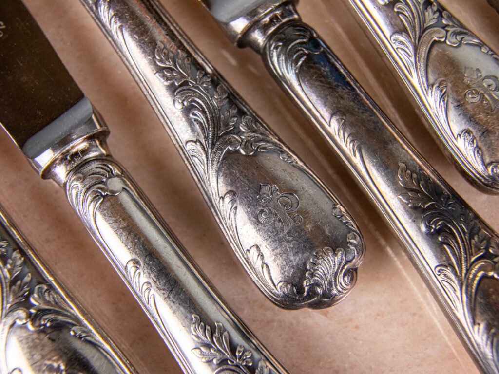 Вінтажний набір столових ножів Christofle