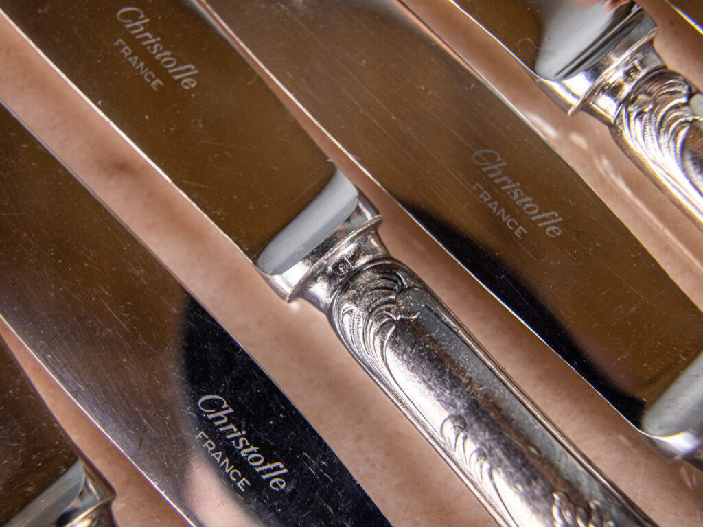Вінтажний набір столових ножів Christofle