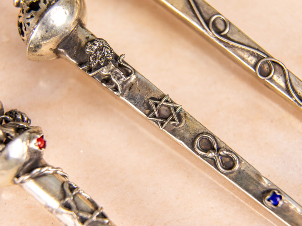 Набір срібних указок (ядів) для читання Тори