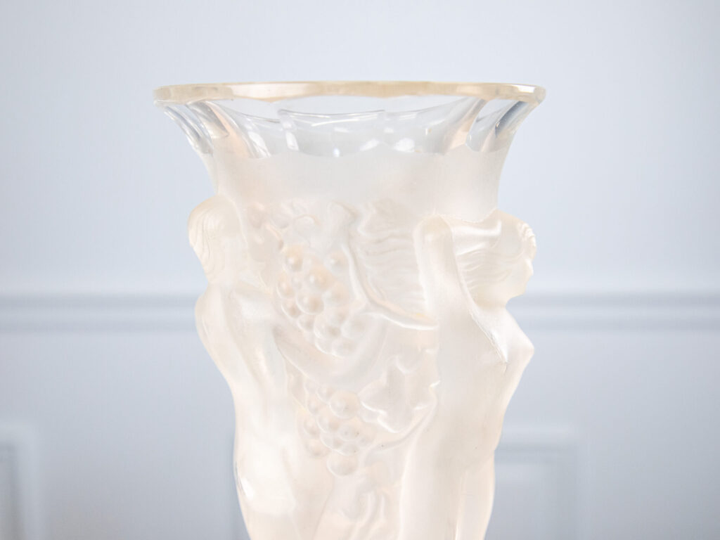 Антикварна ваза, R. Lalique