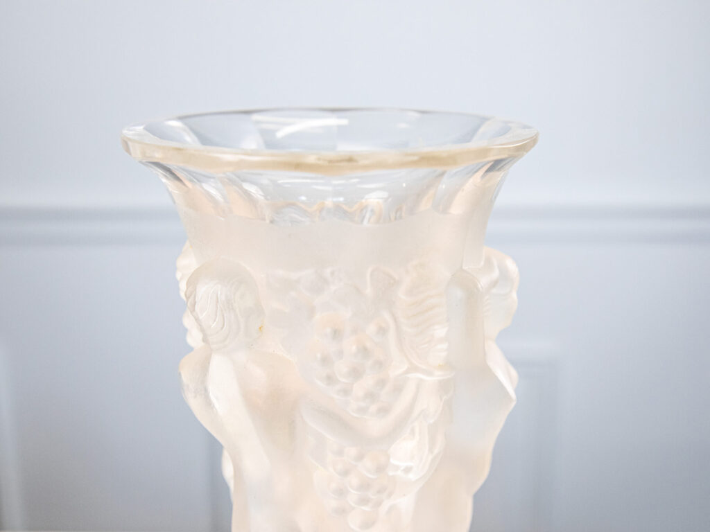 Антикварна ваза, R. Lalique
